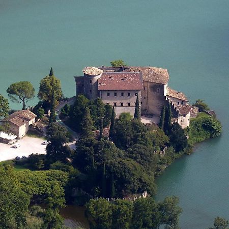 Castel Toblino Apartments Calavino Exteriér fotografie